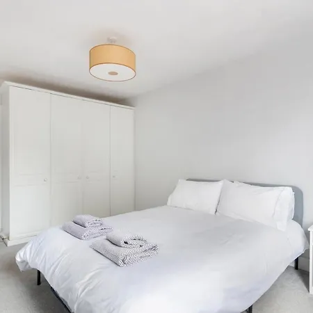 1 Bed Clapham Junction Apartment London Exterior photo